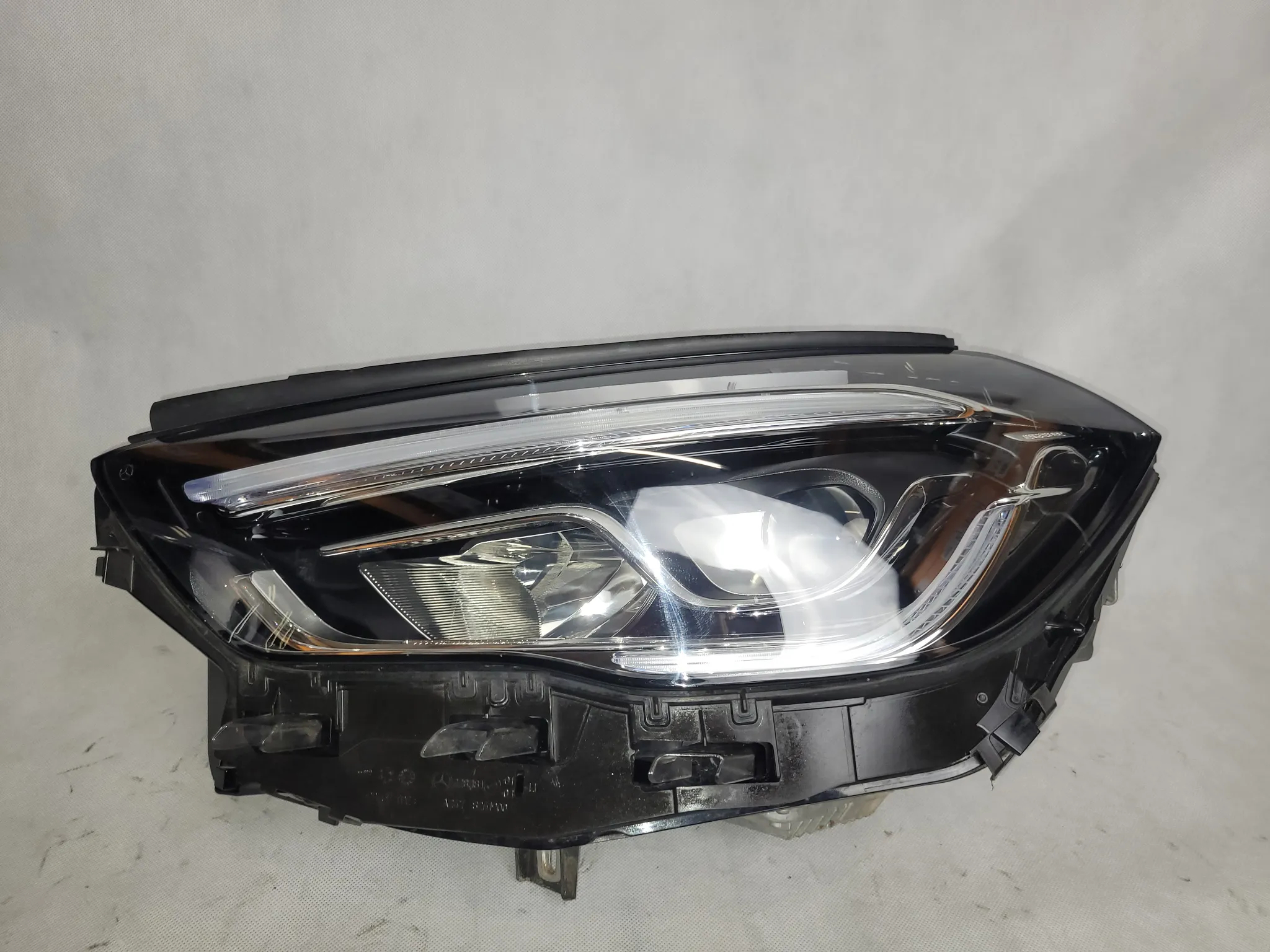 MERCEDES GLA H247- LAMPA LAMPY PRZEDNIE PRZÓD - 8