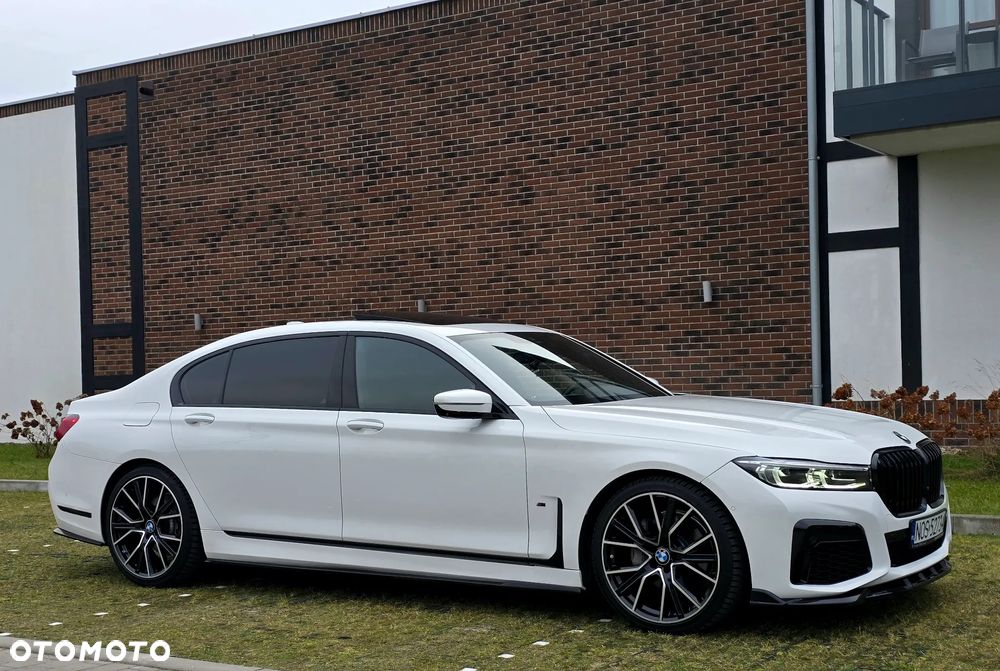 BMW Seria 7 740Li xDrive - 21