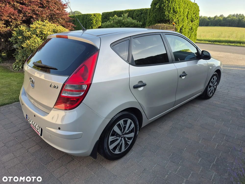 Hyundai i30 1.4 Comfort - 3