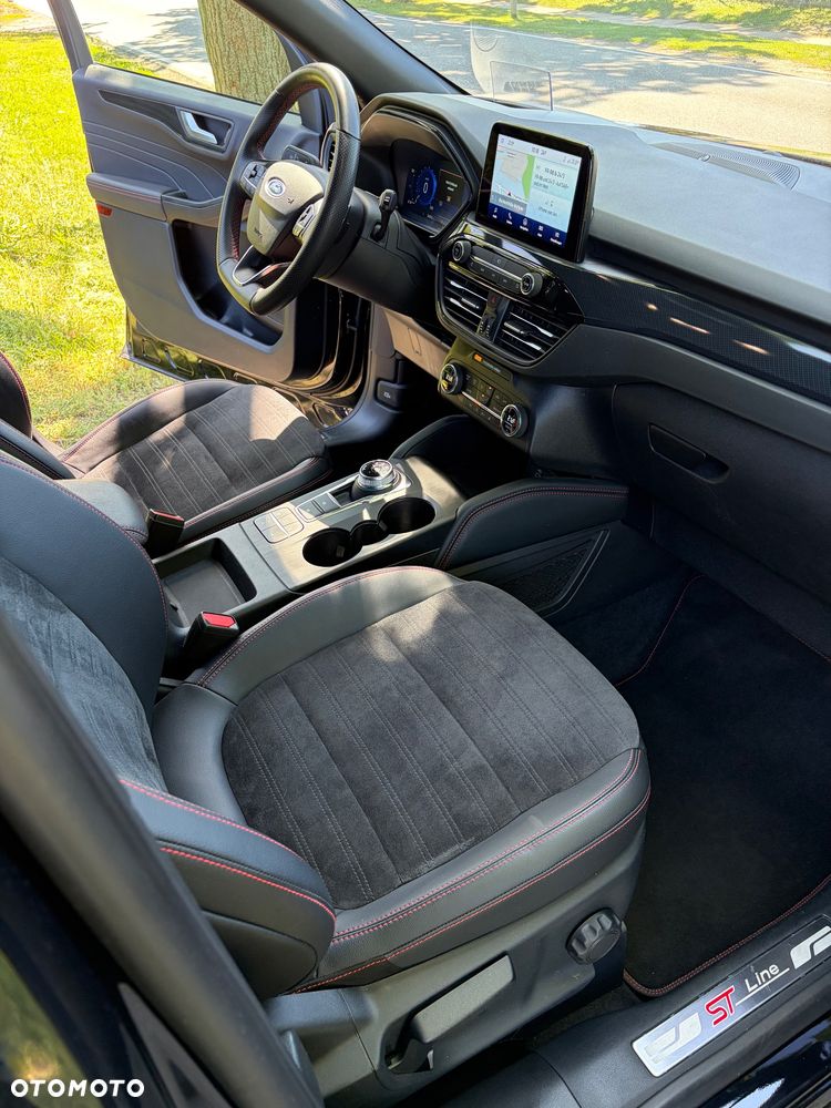 Ford Kuga 2.0 EcoBlue 4x4 ST-LINE X - 20
