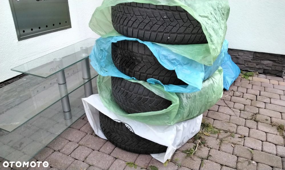 Toyota Auris 1.4 VVT-i Sol - 23