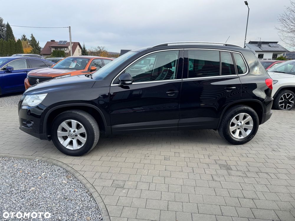 Volkswagen Tiguan 2.0 TDI DPF 4Motion BlueMotion Technology Track & Field - 8