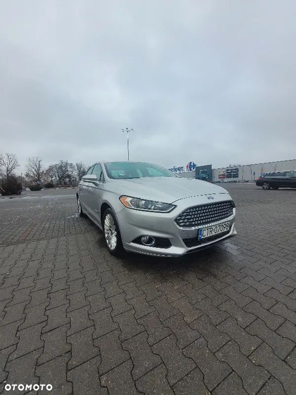 Ford Fusion - 3