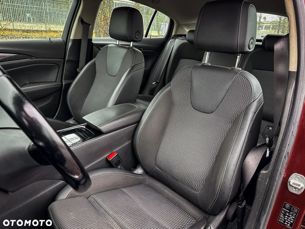 Opel Insignia 2.0 CDTI Innovation S&S - 28