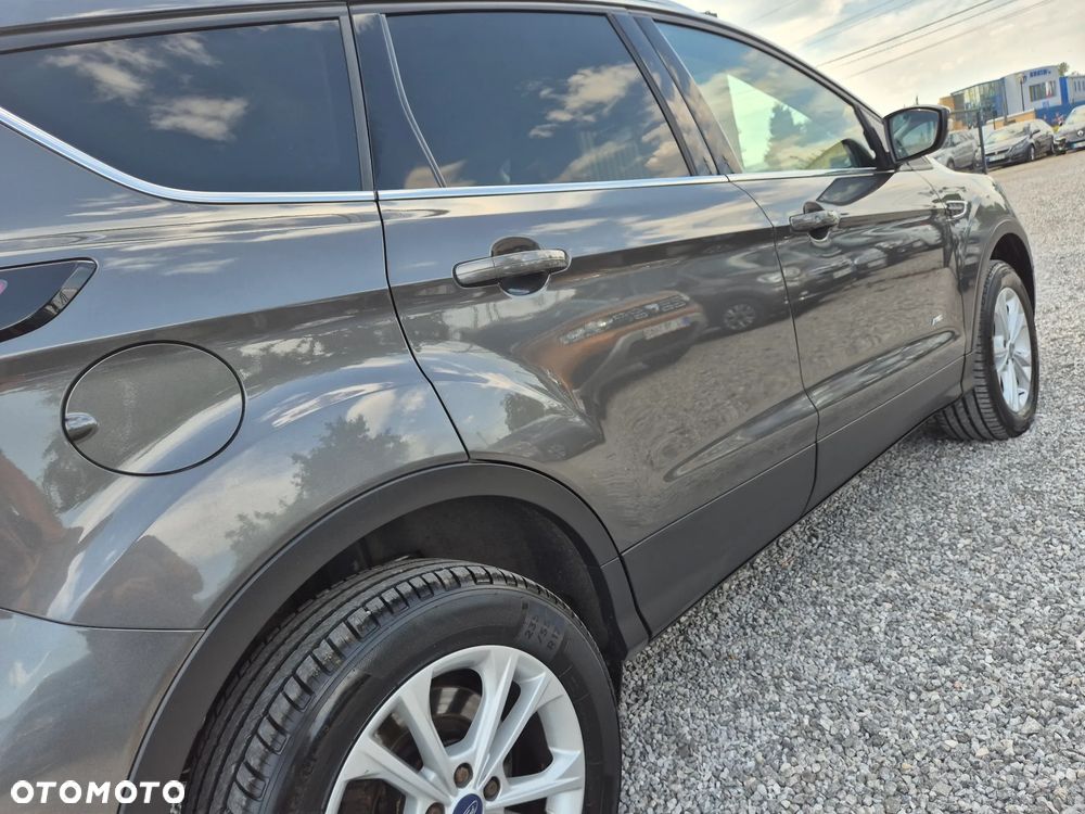 Ford Kuga 2.0 TDCi 4x4 ST-Line - 23