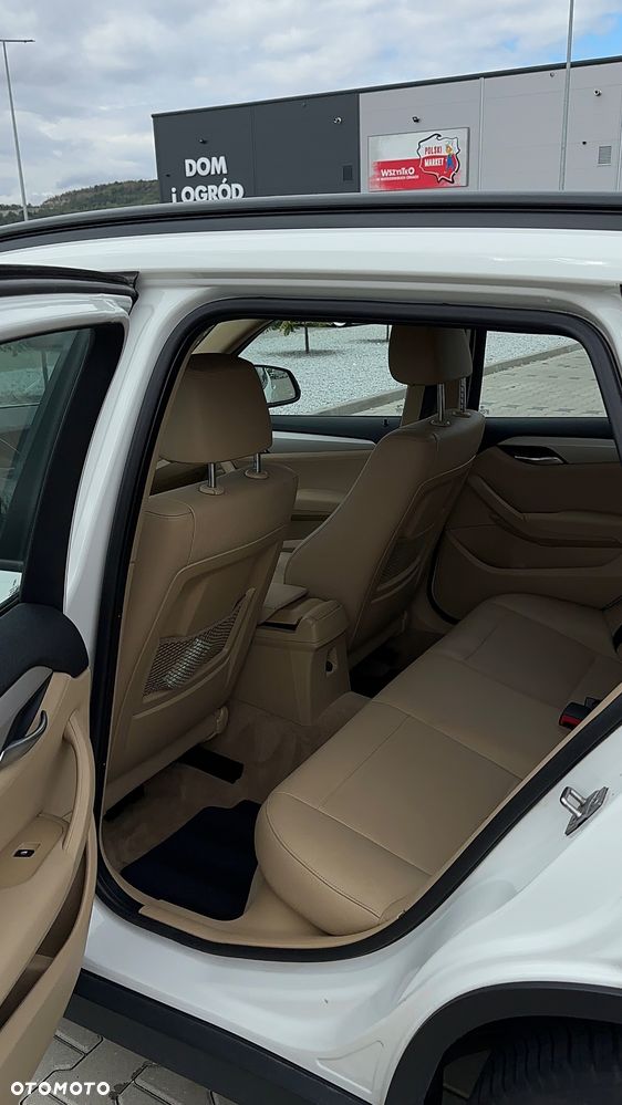 BMW X1 xDrive20d - 14