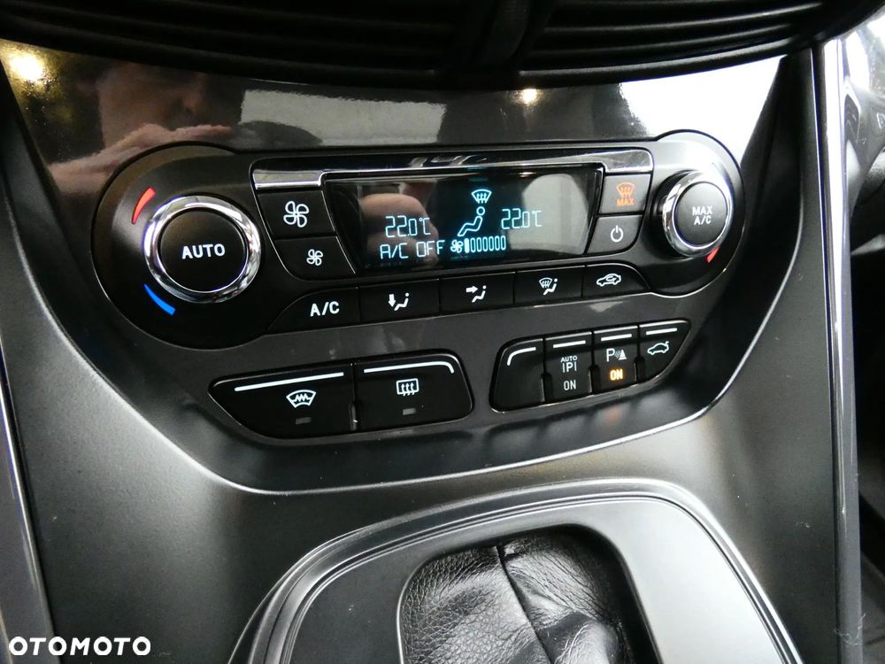 Ford Kuga 2.0 TDCi Individual MPS6 - 22