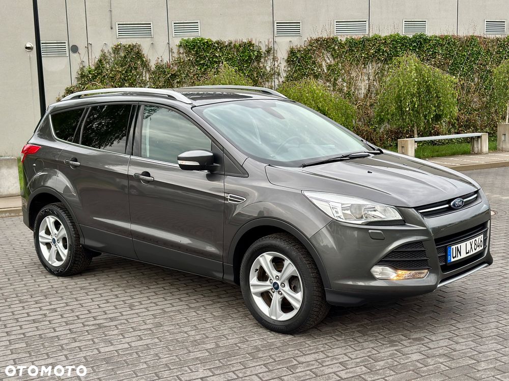 Ford Kuga 2.0 TDCi 2x4 Titanium - 14