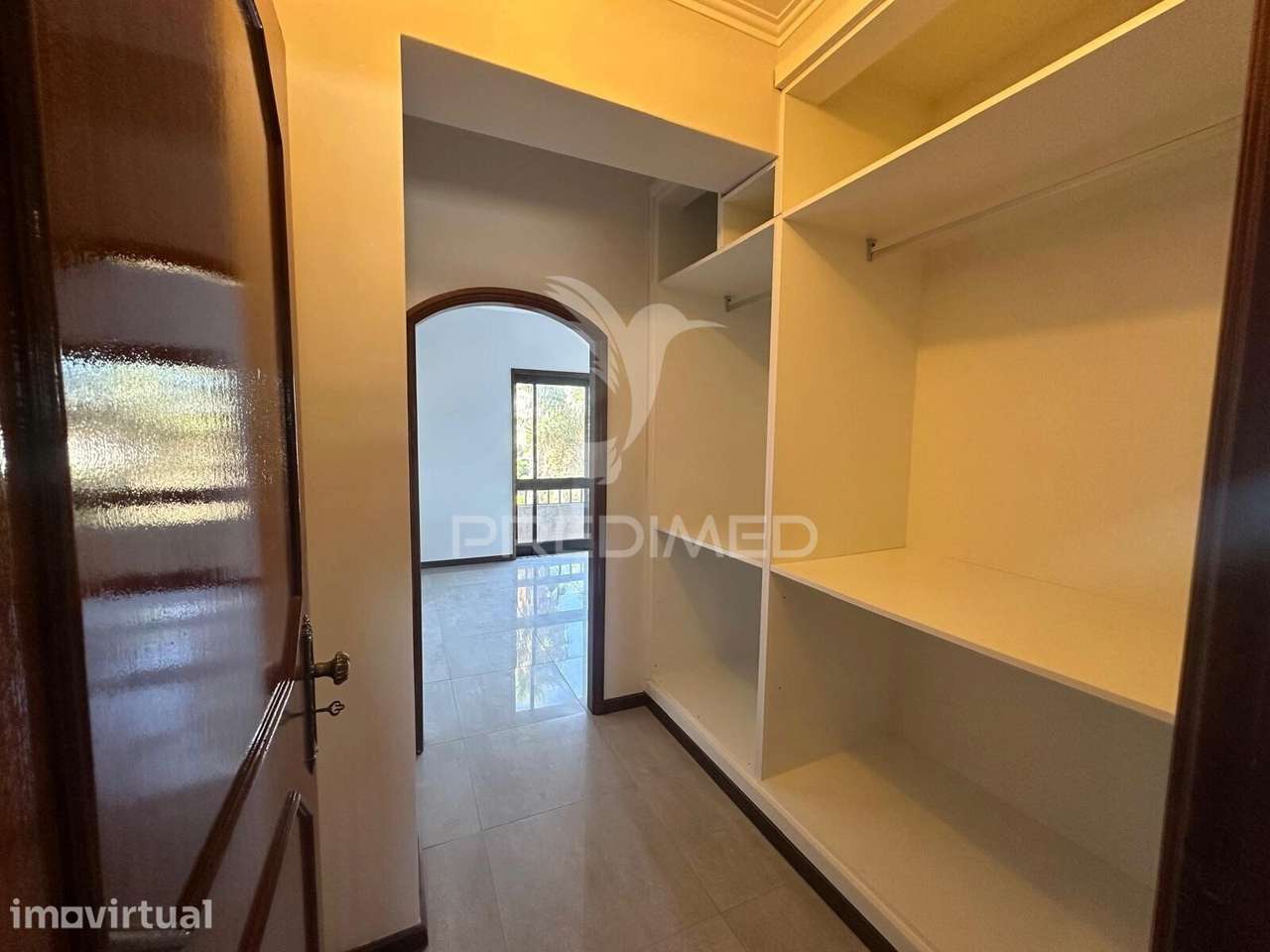 T3 com Suíte, Garagem e Arrumos em Paços de Brandão - Grande imagem: 5/13