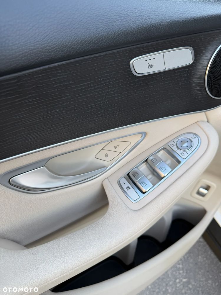 Mercedes-Benz GLC 200 d 4-Matic - 31