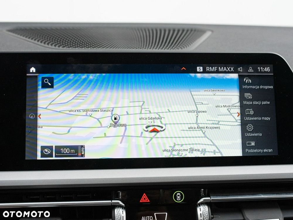 BMW Seria 3 318i - 23