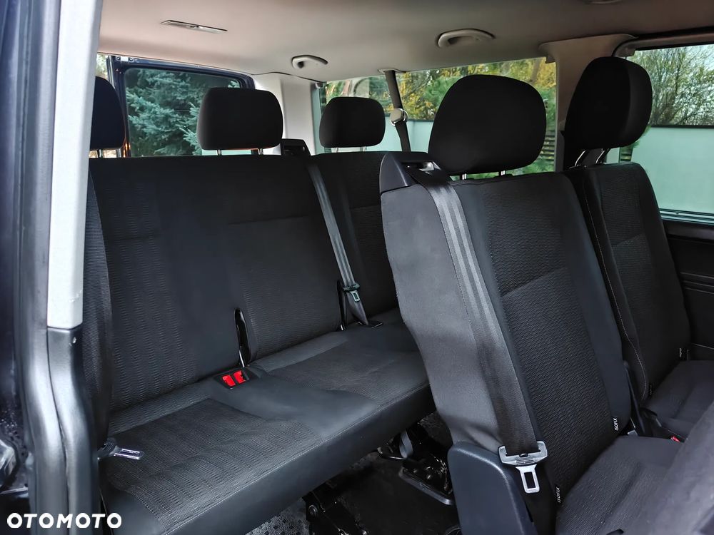 Volkswagen Caravelle 2.0 TDI L2 Highline 4Motion - 15