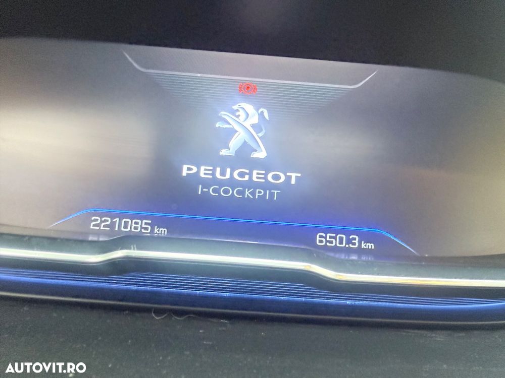 Peugeot 5008 - 13
