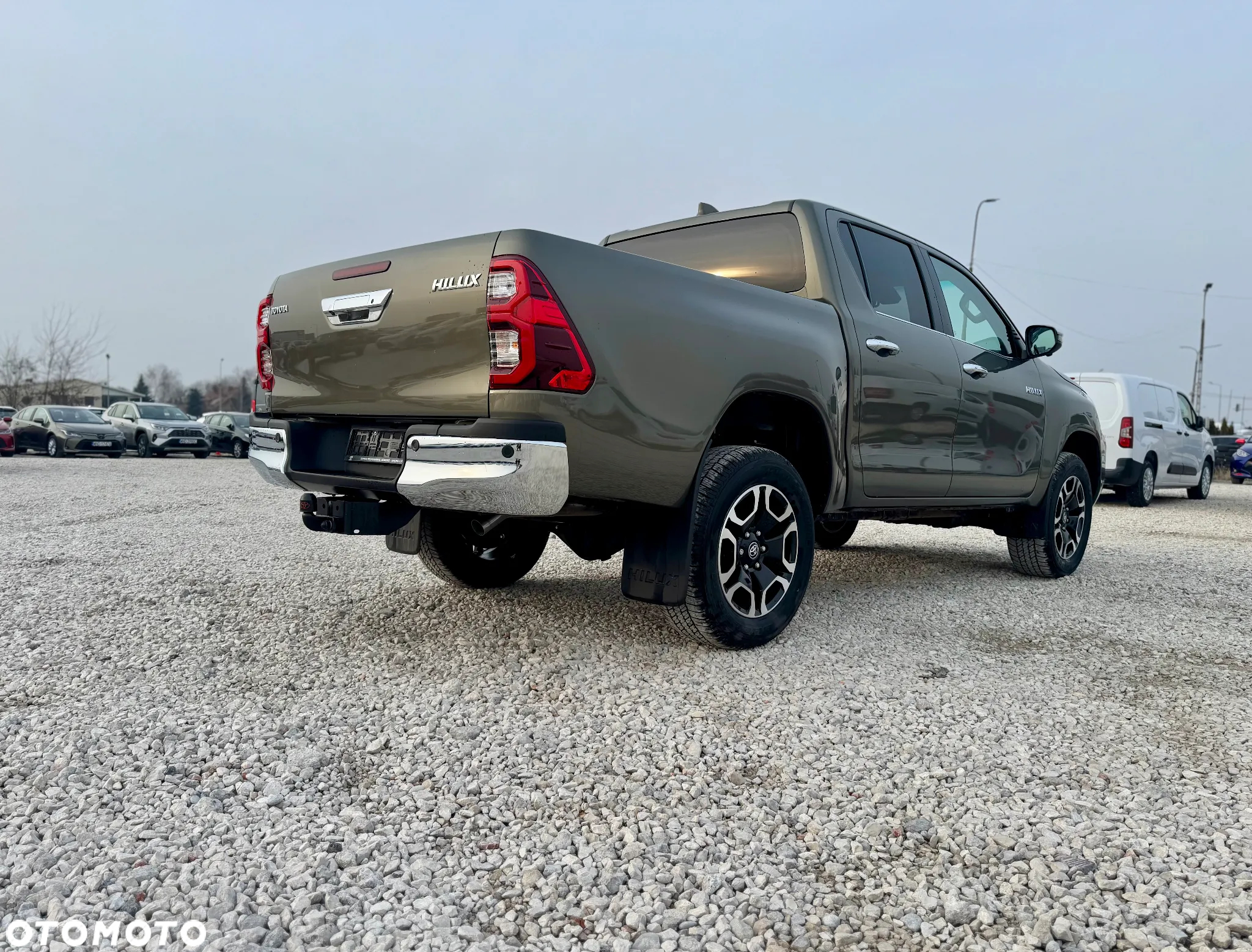 Toyota Hilux - 5