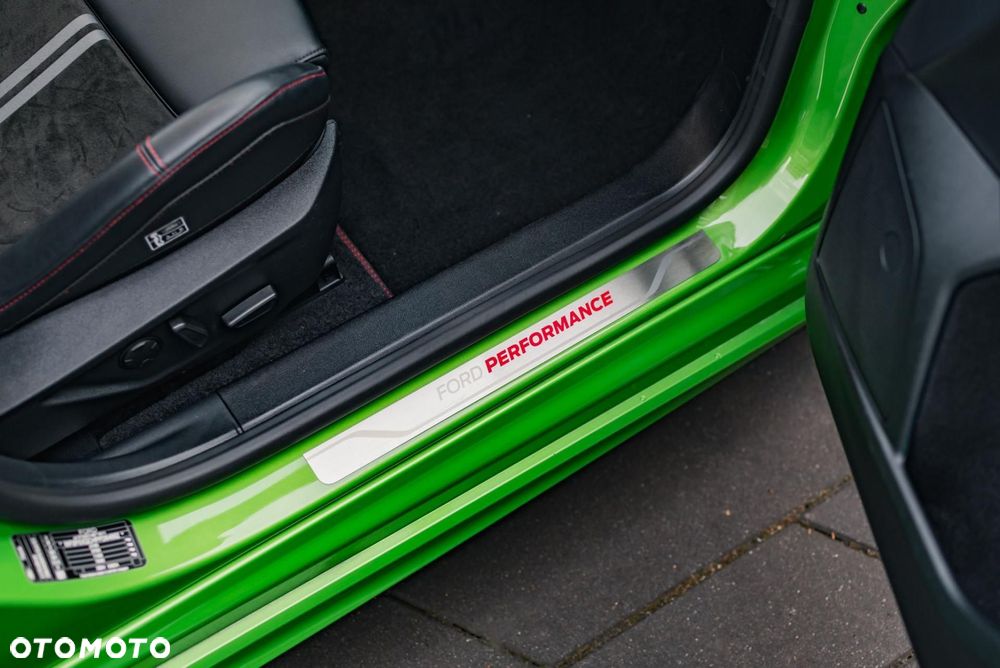 Ford Focus 2.3 EcoBoost ST X - 31