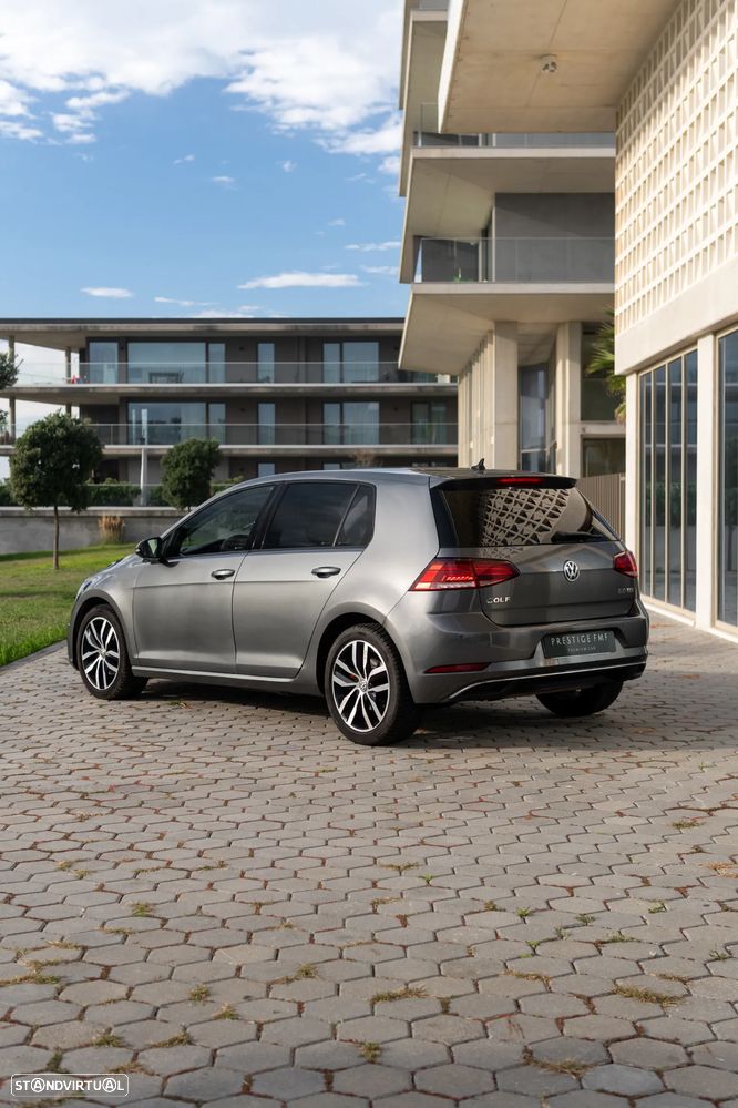 VW Golf - 8