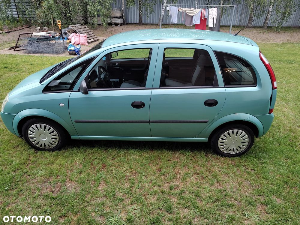 Opel Meriva 1.6 16V Cosmo - 2