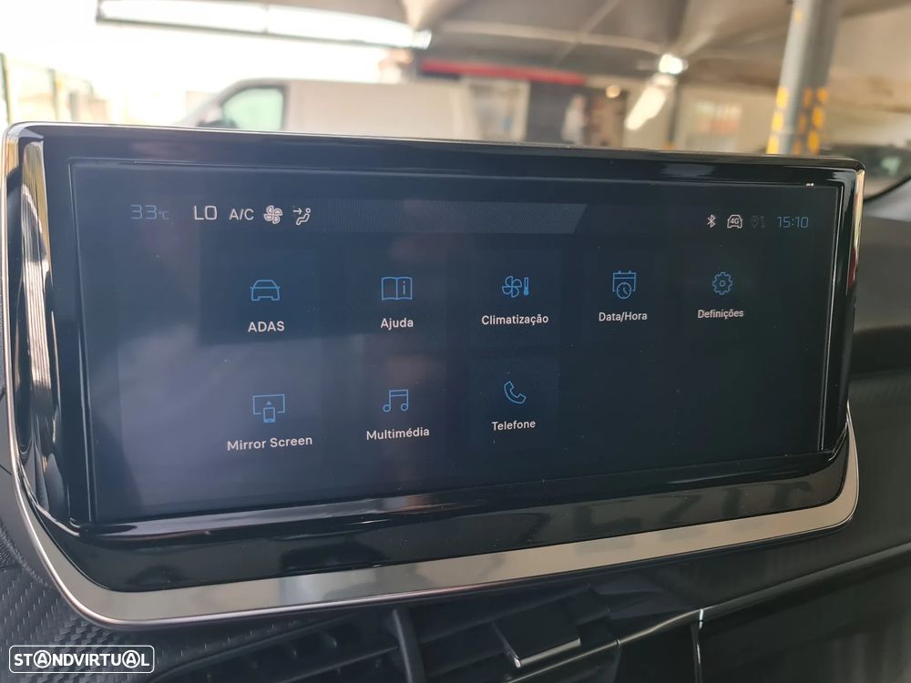 Peugeot 2008 1.2 PureTech Allure Pack - 28