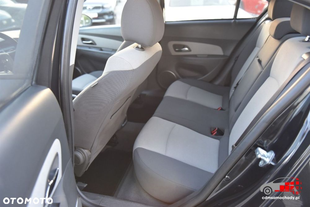 Chevrolet Cruze - 15