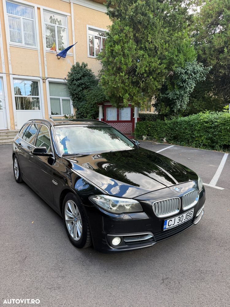 BMW Seria 5 525d Sport-Aut. Modern Line - 1