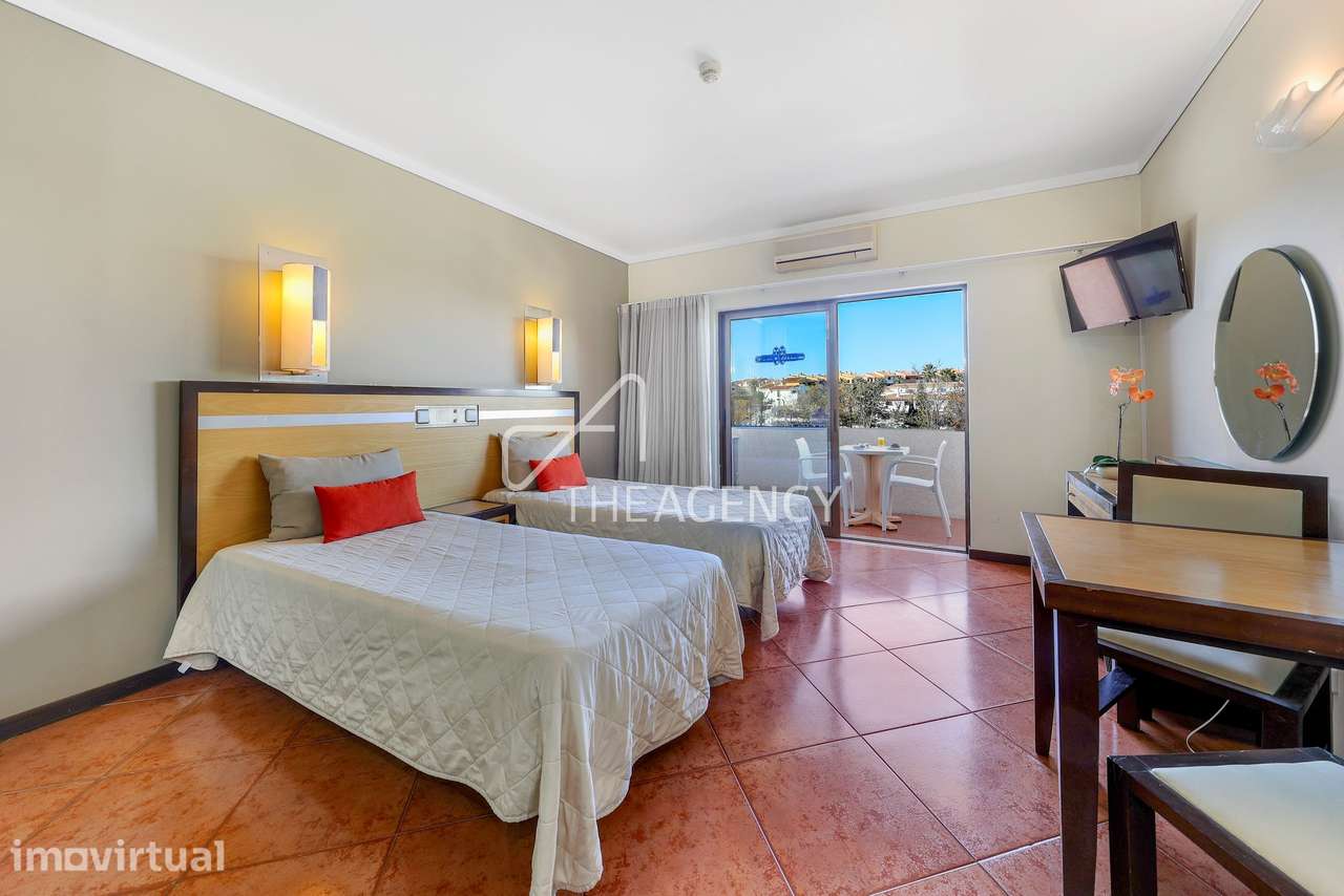 Estúdio T0 com Varanda no Hotel Paraíso de Albufeira - Grande imagem: 2/14
