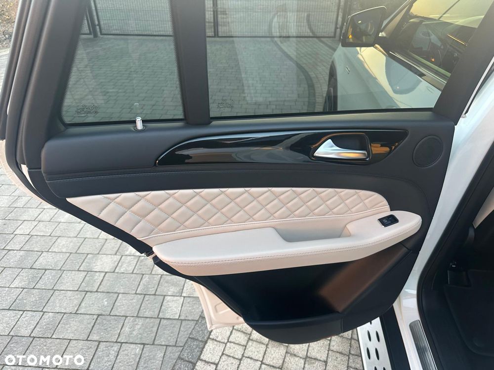 Mercedes-Benz GLE AMG 43 4-Matic - 28