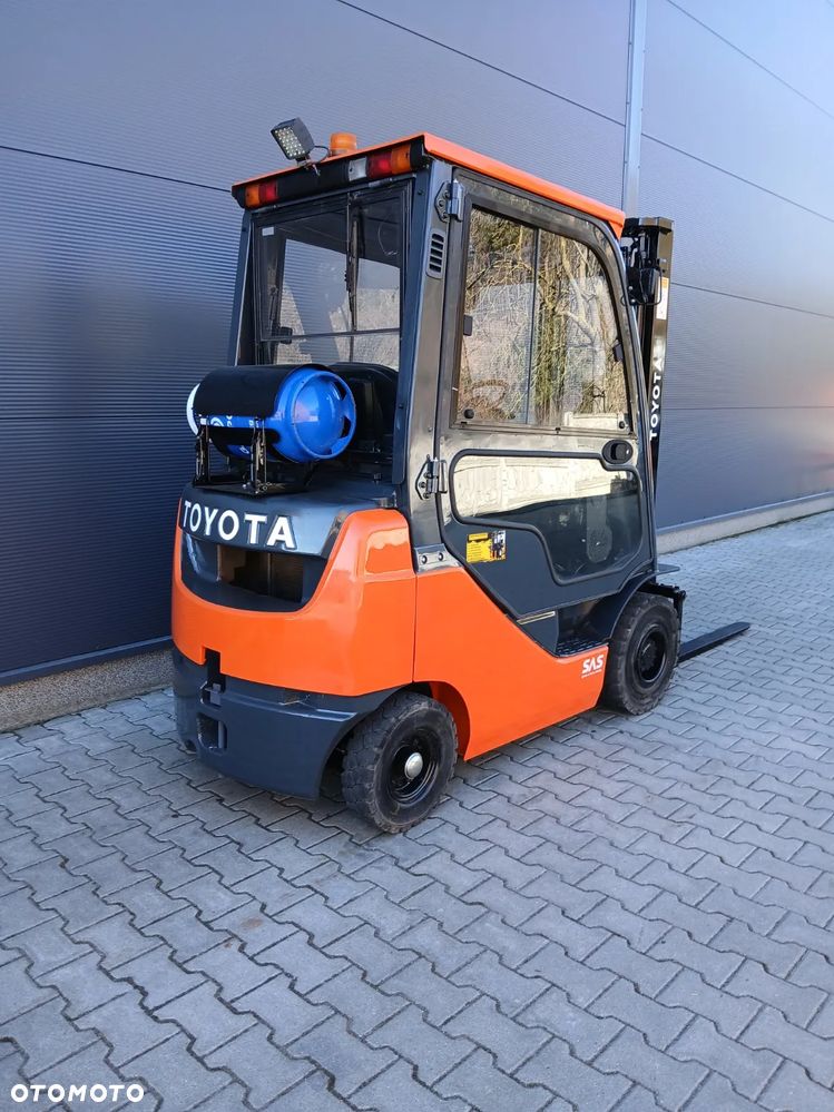 Toyota 02-8FGF18 - 6