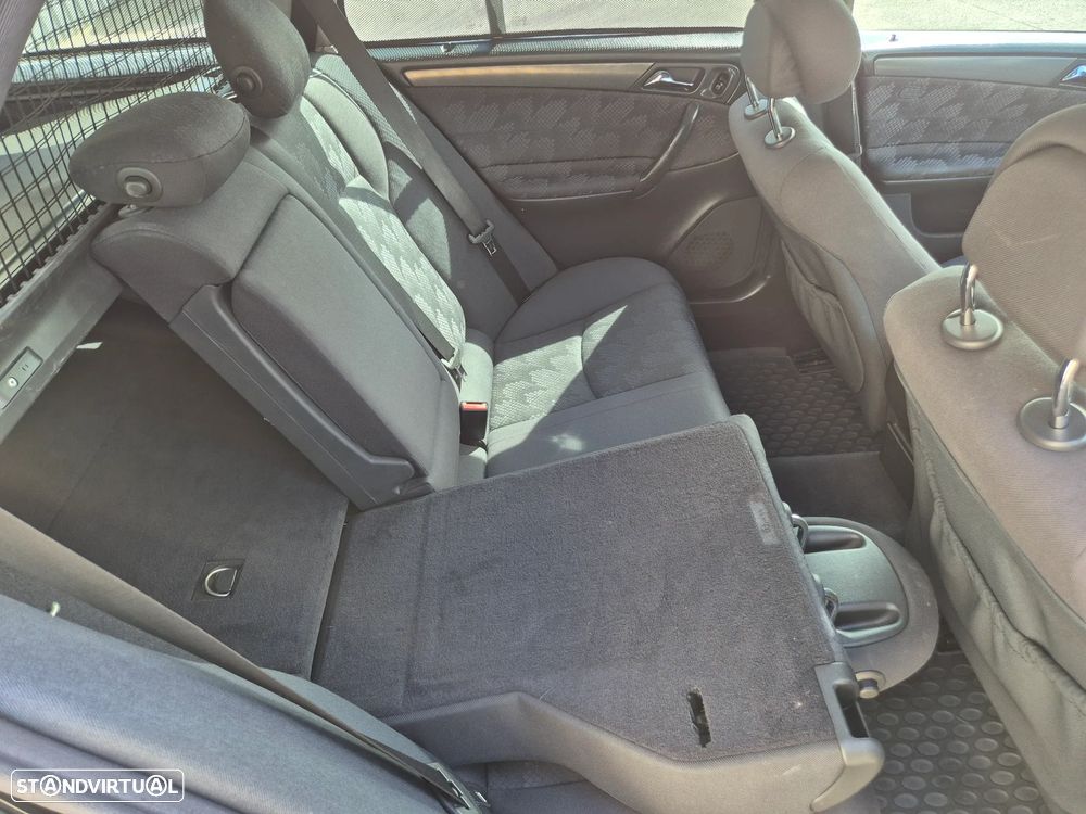 Mercedes-Benz C 200 CDi Avantgarde - 24