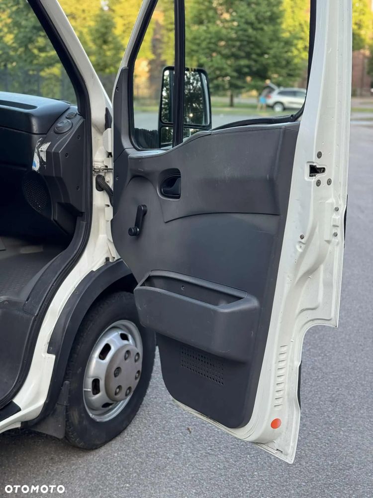 Iveco Daily Doka 40C14 - 7 OSOBOWY - 30