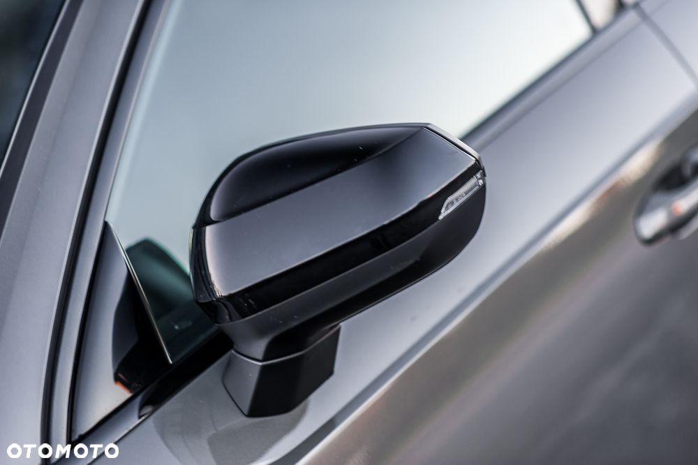 Audi Q3 - 18