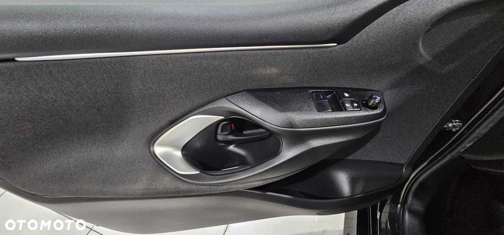 Toyota Yaris - 13