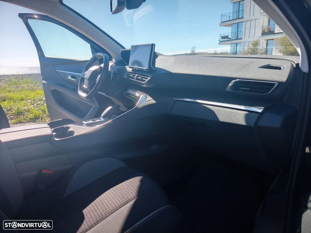Peugeot 5008 BlueHDI 130 EAT8 Active Pack - 12