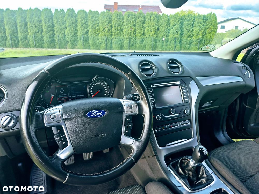 Ford Mondeo 2.0 TDCi Business Edition - 17