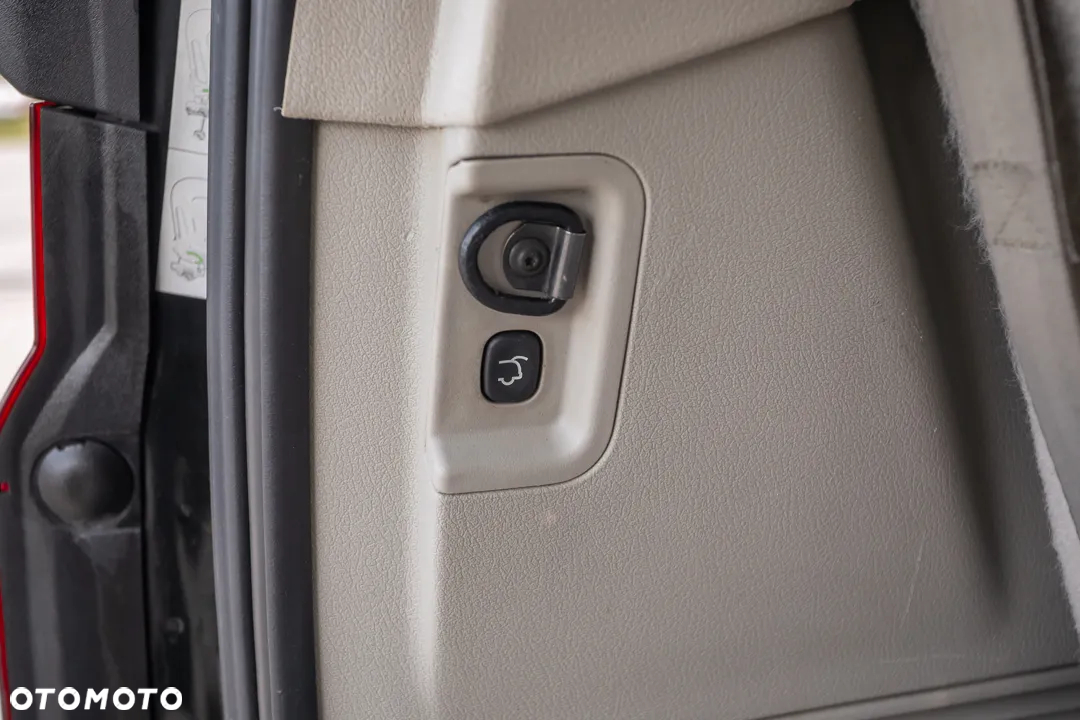 Jeep Commander 3.0 CRD DPF Automatik Overland - 23