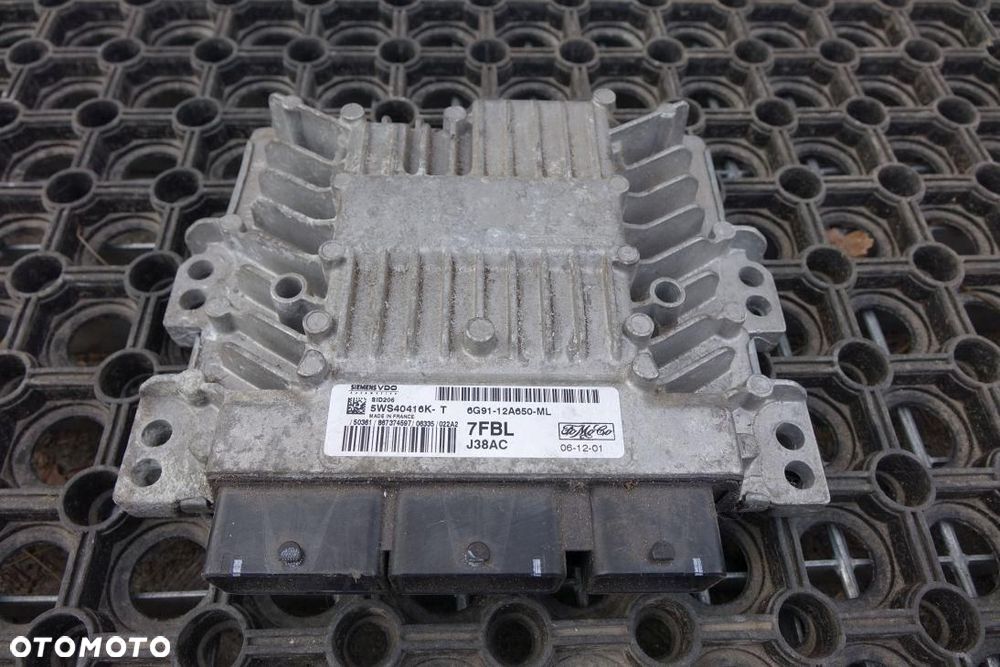 STEROWNIK SILNIKA KOMOPUTER FORD TDCI 6G91-12A650-ML - 2