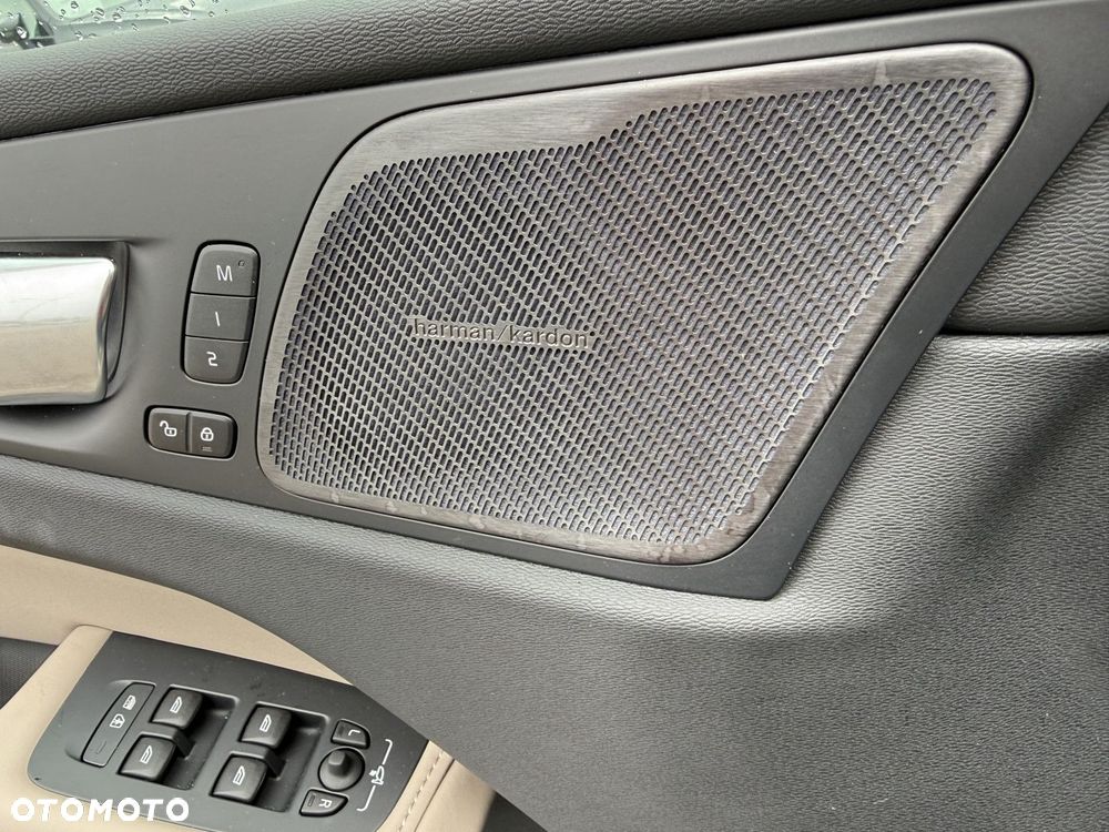 Volvo XC 60 - 16