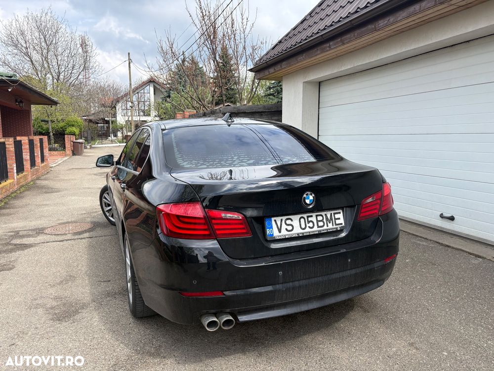 BMW Seria 5 530d xDrive - 6