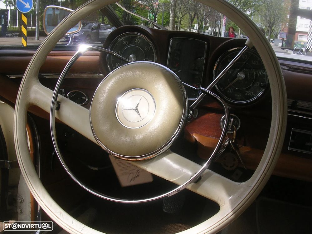 Mercedes-Benz W111/W112 (1961-1968) - 16