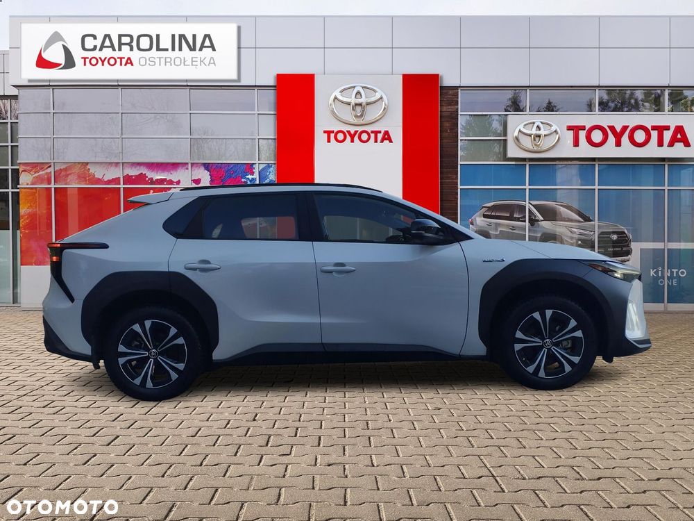 Toyota bZ4X - 5