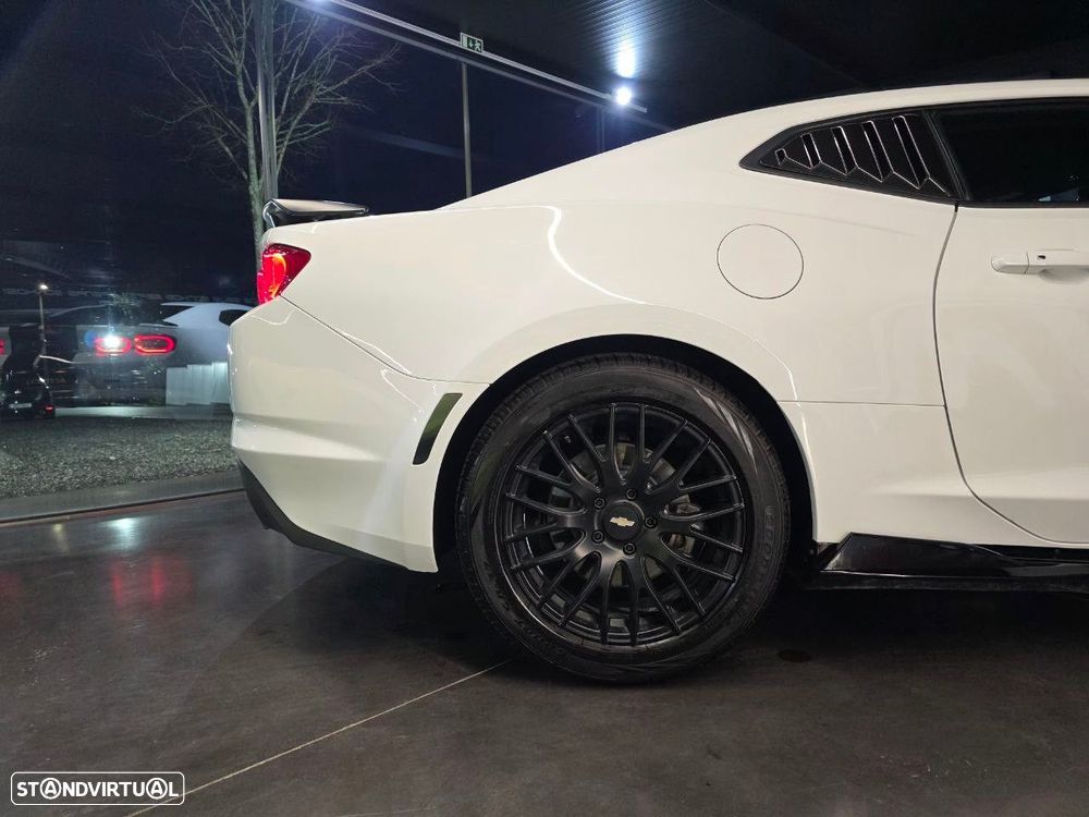 Chevrolet Camaro 2.0 Aut. - 22