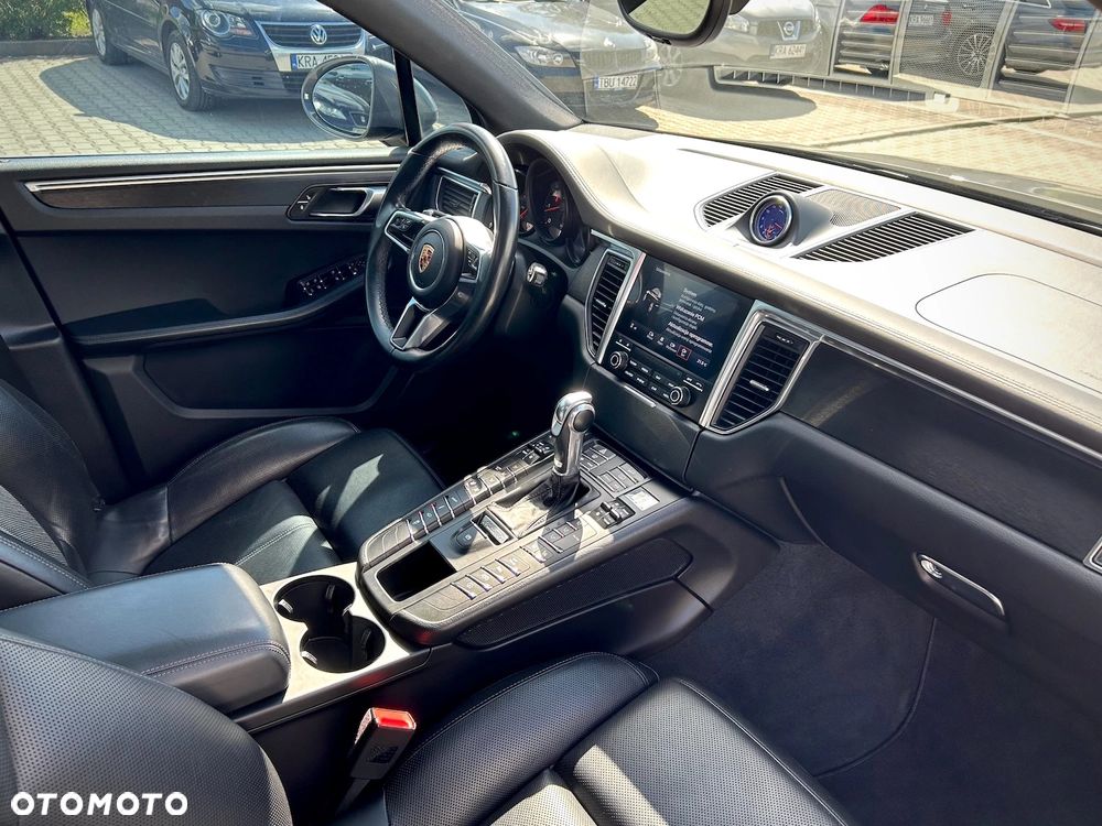 Porsche Macan GTS PDK - 18