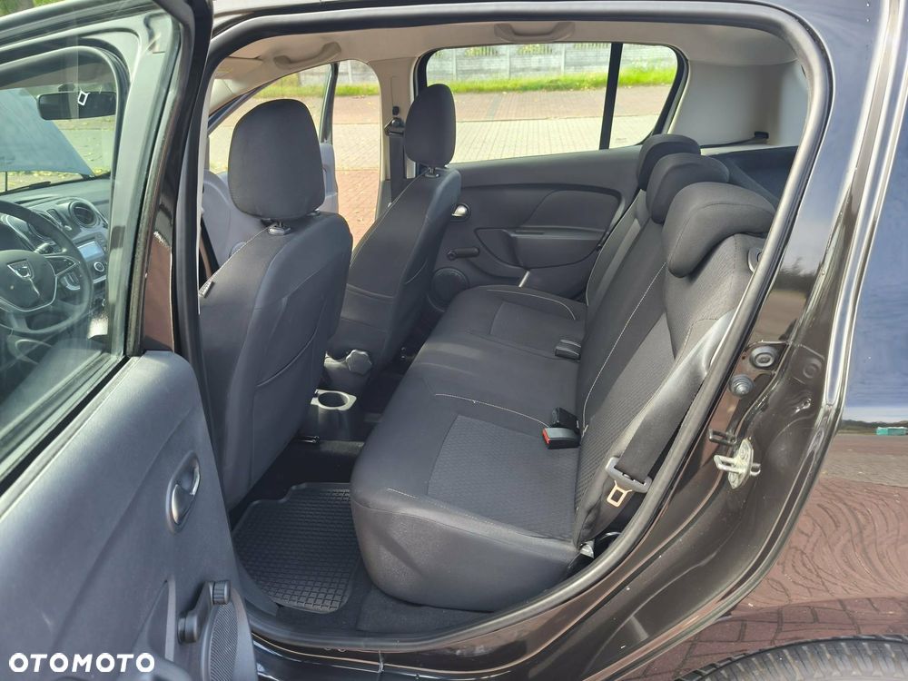 Dacia Sandero - 11
