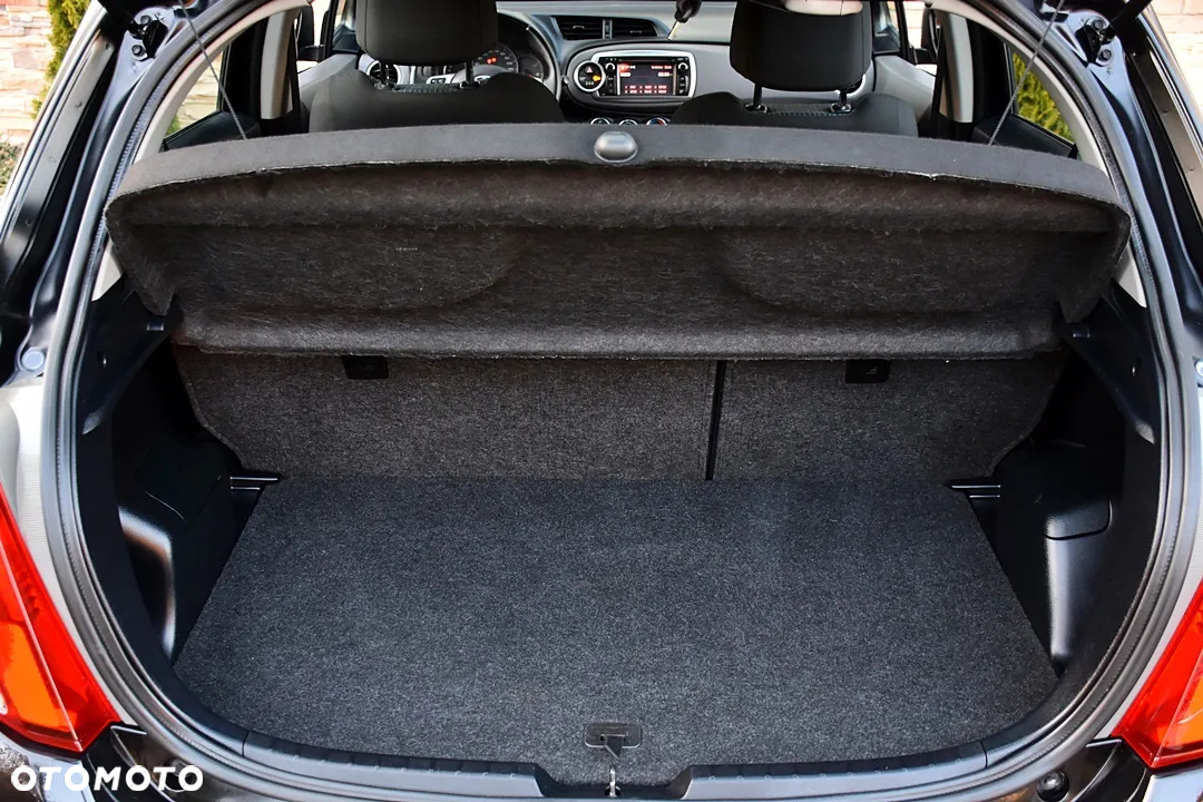 Toyota Yaris 1.33 Business Edition - 27