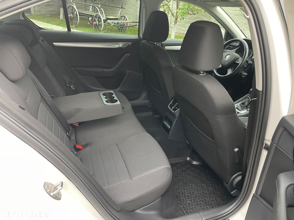 Skoda Octavia - 19