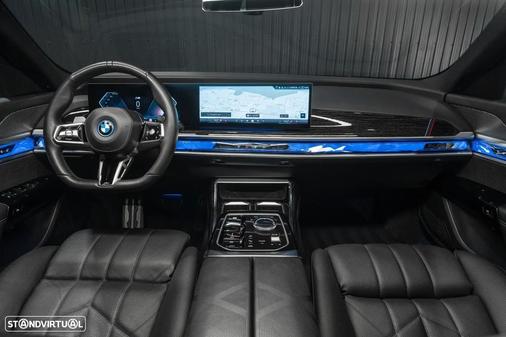 BMW 750 750e xDrive Pack Desportivo M - 7