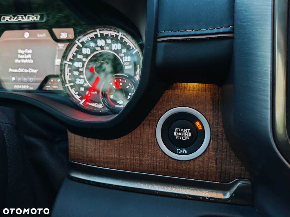 RAM 1500 - 19