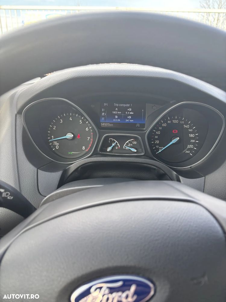 Ford Focus 1.0 EcoBoost Start-Stopp-System COOL&CONNECT DESIGN - 10