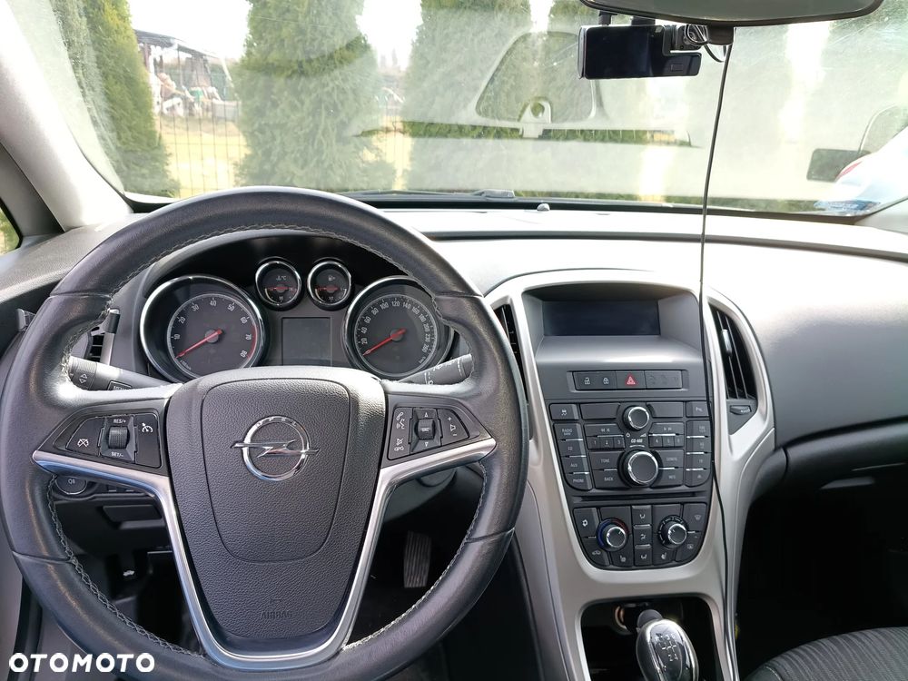 Opel Astra 1.6 Active - 12