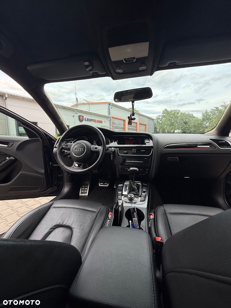 Audi A4 Avant 3.0 TDI Quattro S tronic - 18