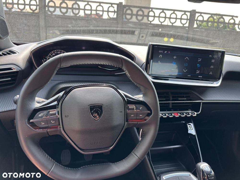 Peugeot 2008 PureTech 100 Active S&S BVM6 - 27